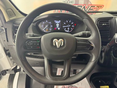 Used 2024 RAM ProMaster 2500 image 13