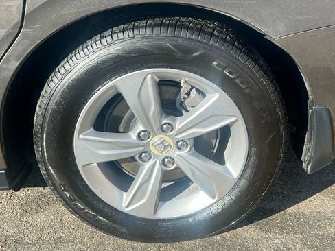 Used 2018 Honda Odyssey EX-L image 11