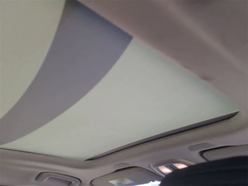 Used 2024 Volvo XC60 B5 Plus w/ Protection Package Premier image 21