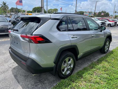 Used 2024 Toyota RAV4 LE image 5