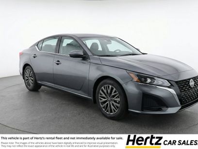 Used 2025 Nissan Altima 2.5 SV