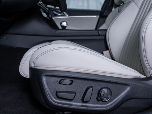 New 2026 Genesis G70 3.3T Sport Prestige image 18