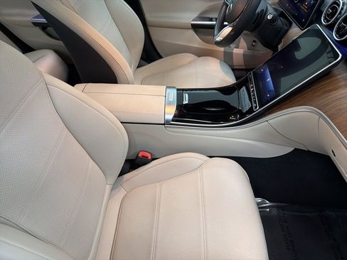 Used 2022 Mercedes-Benz C 300 C 300 image 30