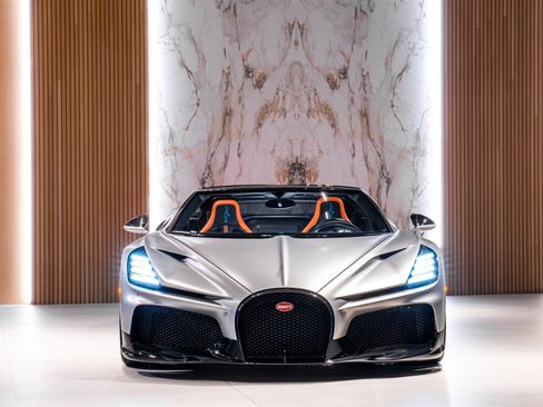 Used 2025 Bugatti Mistral AWD/4WD image 2