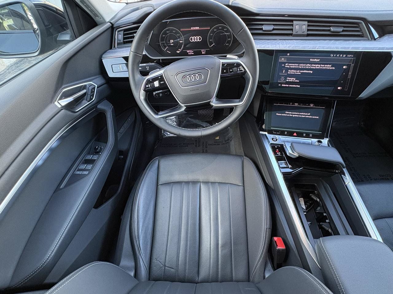 Used 2024 Audi Q8 e-tron Premium Plus w/ Premium Plus Package AWD/4WD image 7
