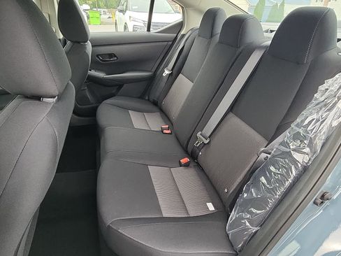 New 2025 Nissan Sentra SV image 7