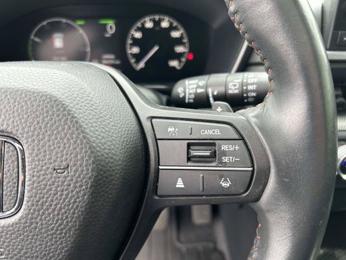 Used 2025 Honda CR-V Sport image 21