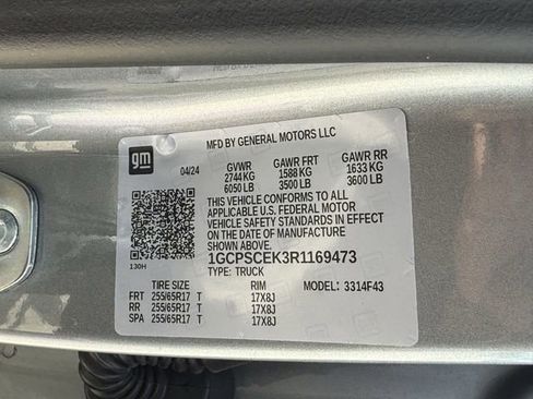 Used 2024 Chevrolet Colorado LT w/ LT Convenience Package II RWD image 35