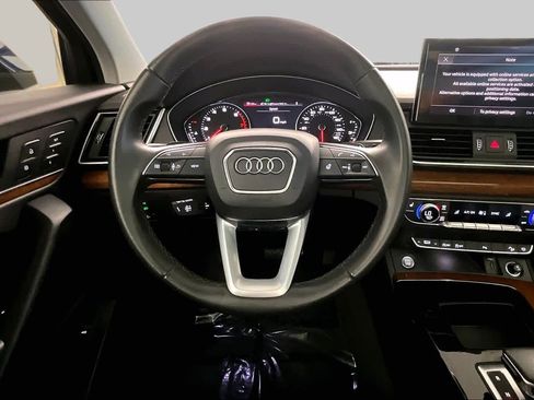 Used 2023 Audi Q5 2.0T Premium w/ Convenience Package AWD/4WD image 6