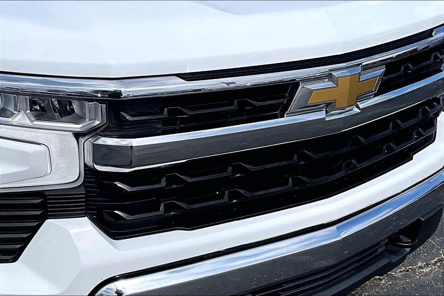 Used 2023 Chevrolet Silverado 1500 LT w/ Protection Package AWD/4WD image 30