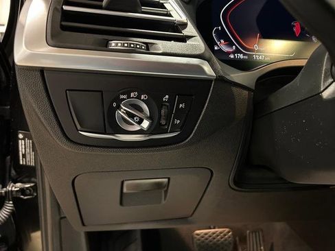 Used 2023 BMW X4 xDrive30i w/ Premium Package image 21