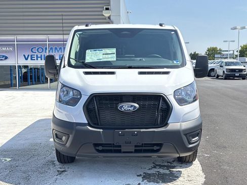New 2026 Ford Transit 250 Low Roof w/ Load Area Protection Package RWD image 8