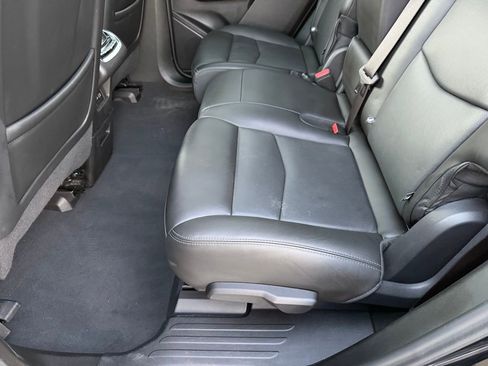 Used 2023 Cadillac XT6 Premium Luxury image 35