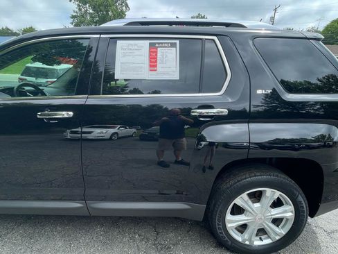 Used 2016 GMC Terrain SLT w/ Open Road Package AWD/4WD image 3