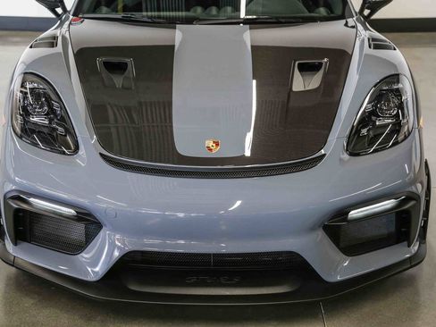 Used 2025 Porsche 718 Cayman GT4 RS w/ Weissach Package RWD image 15