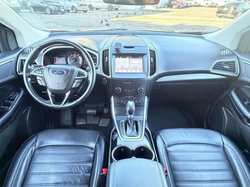 Used 2017 Ford Edge SEL w/ Equipment Group 201A image 25