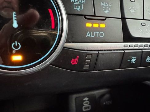 Used 2024 Ford Escape ST-Line image 12