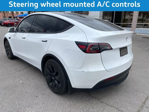 Used 2023 Tesla Model Y Long Range AWD/4WD image 10