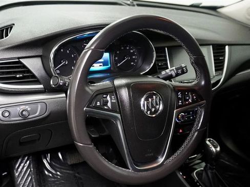 Used 2020 Buick Encore Preferred image 11