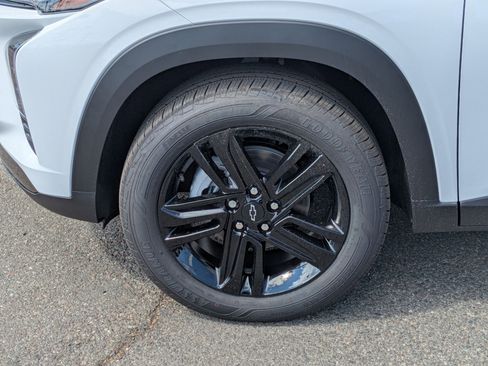 New 2026 Chevrolet Trax ACTIV w/ Driver Confidence Package image 9