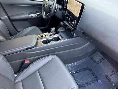 Used 2025 Lexus NX 350 AWD w/ Cold Area Package image 19