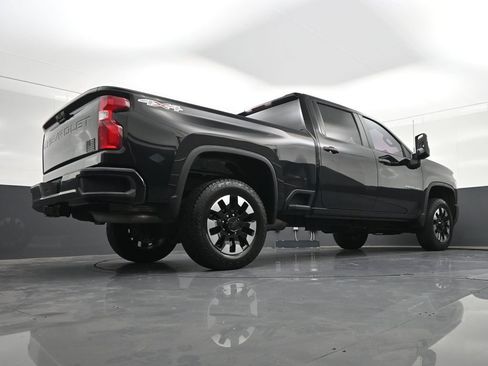 Used 2020 Chevrolet Silverado 2500 Custom w/ Custom Value Package AWD/4WD image 31