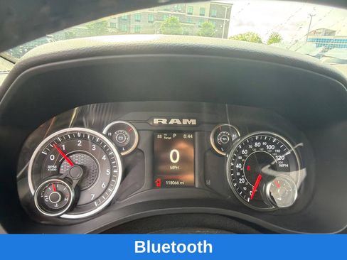 Used 2022 RAM 1500 Big Horn AWD/4WD image 14