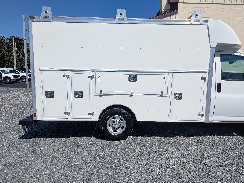 Used 2021 Chevrolet Express 3500 w/ Power Convenience Package RWD image 12