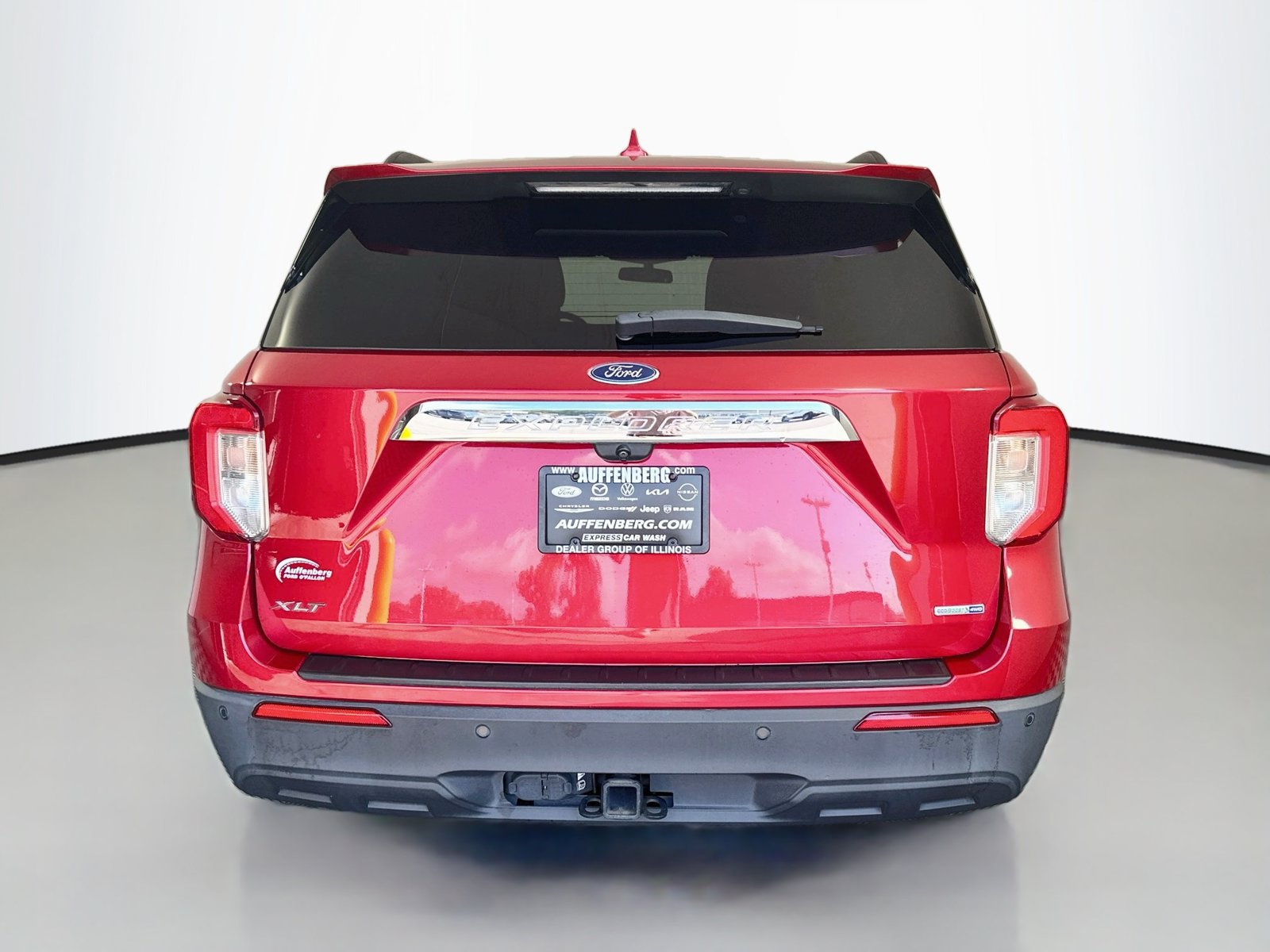 Used 2020 Ford Explorer XLT w/ Class III Trailer Tow Package AWD/4WD image 6