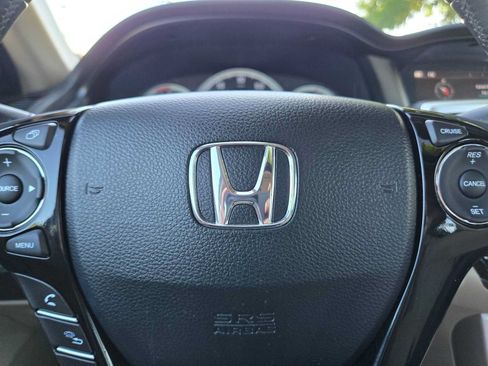 Used 2017 Honda Accord EX-L image 24