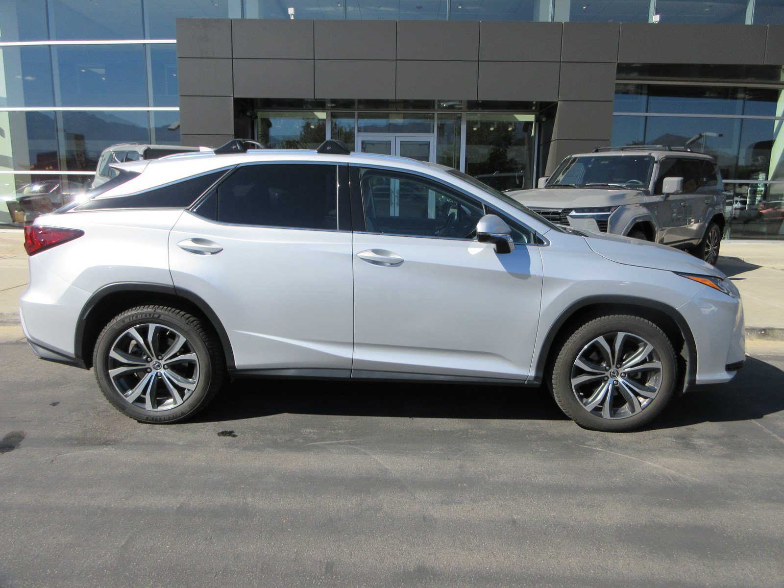 Used 2019 Lexus RX 350 AWD w/ Navigation Package image 11