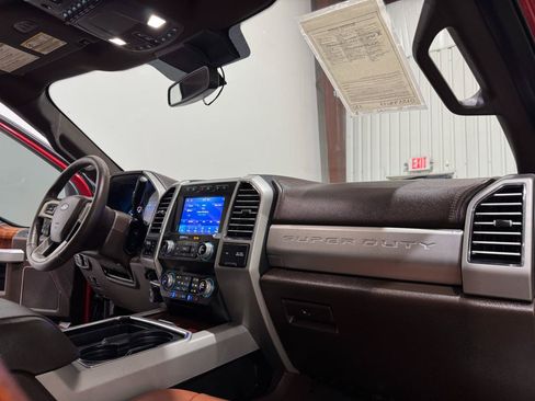 Used 2020 Ford F250 King Ranch w/ King Ranch Ultimate Package AWD/4WD image 12