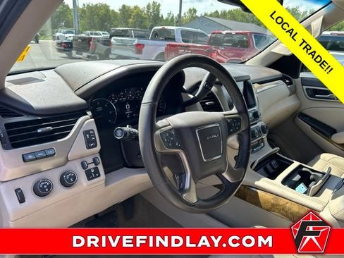 Used 2017 GMC Yukon Denali AWD/4WD image 12