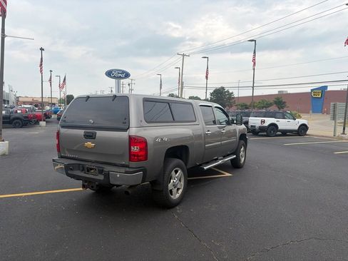 Used 2013 Chevrolet Silverado 2500 LT w/ Custom Sport Truck Package AWD/4WD image 5