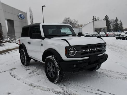 Used 2024 Ford Bronco Big Bend image 9