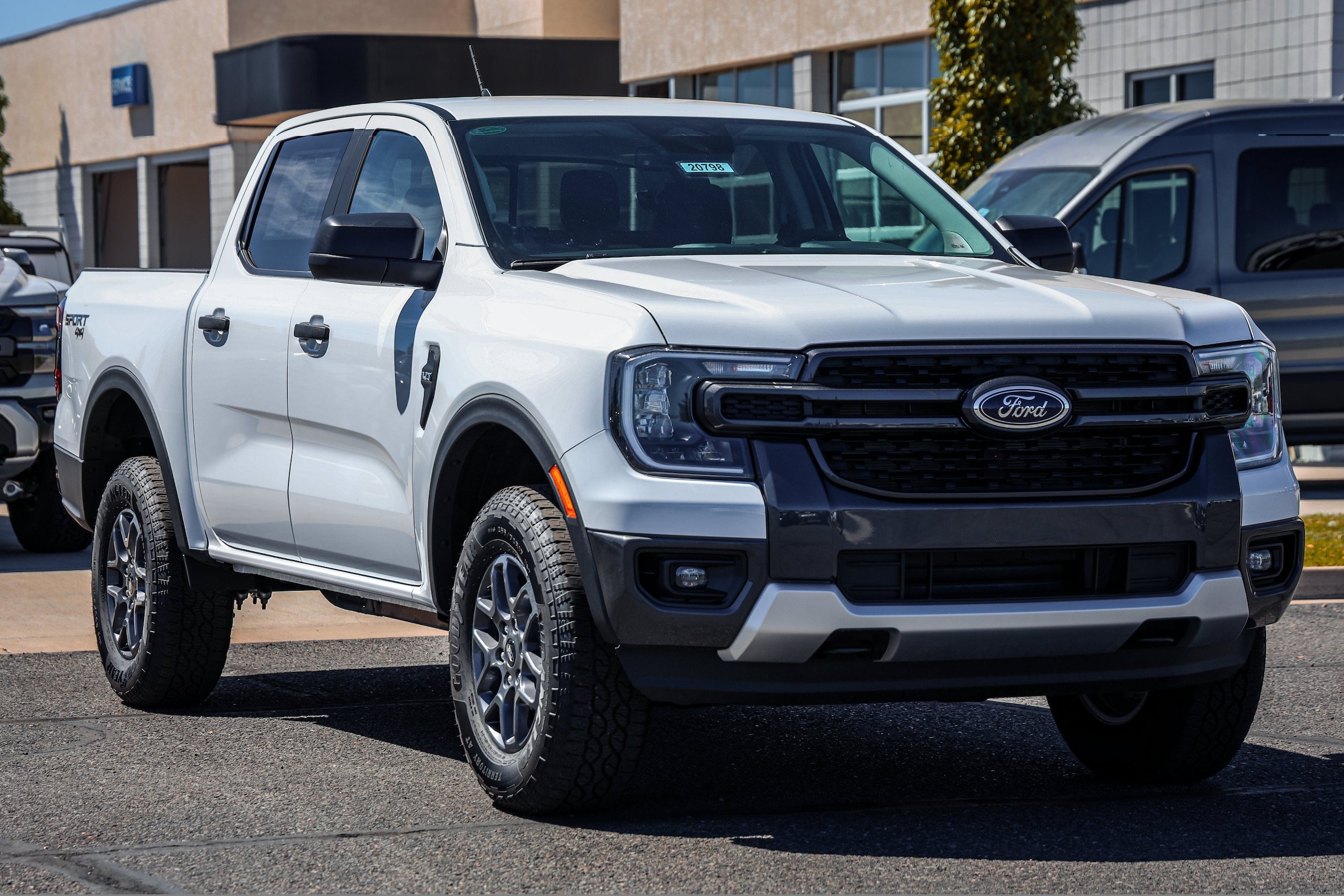 New 2026 Ford Ranger XLT w/ Equipment Group 301A High AWD/4WD image 3