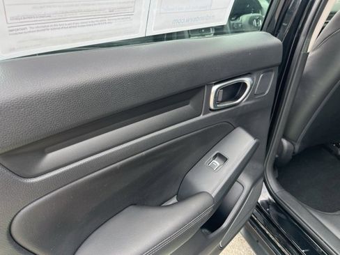 Used 2024 Honda Civic EX-L image 12