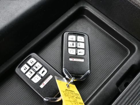Used 2022 Honda Odyssey EX-L image 26