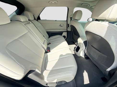 Used 2024 Hyundai Ioniq 5 Limited image 29