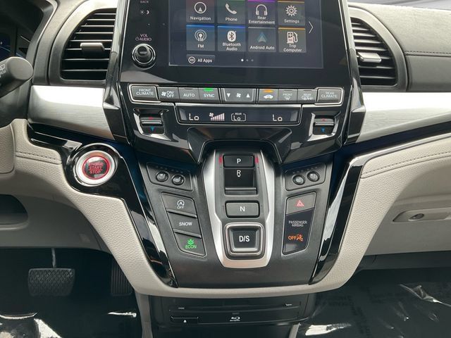 Used 2020 Honda Odyssey Elite image 17