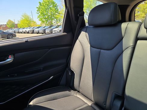 Used 2023 Hyundai Santa Fe Limited AWD/4WD image 3