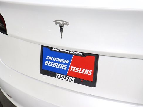 Used 2023 Tesla Model 3 Standard Range RWD image 39