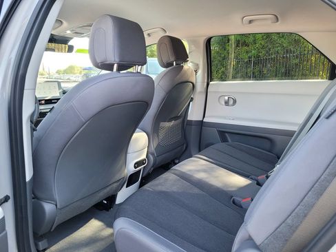 Used 2024 Hyundai Ioniq 5 SE RWD image 15