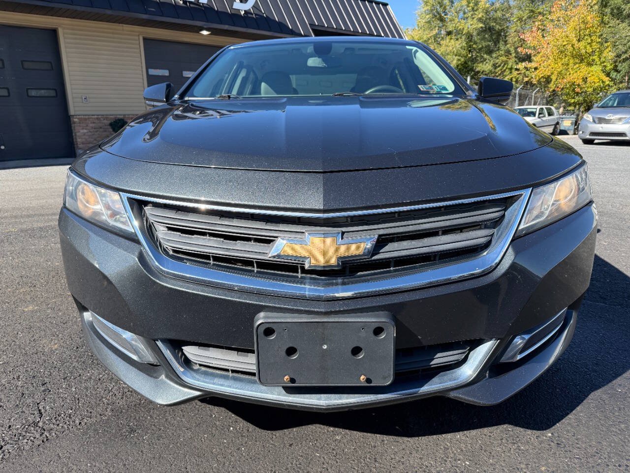 Used 2019 Chevrolet Impala LS FWD image 2