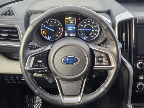 Used 2022 Subaru Ascent Limited image 14