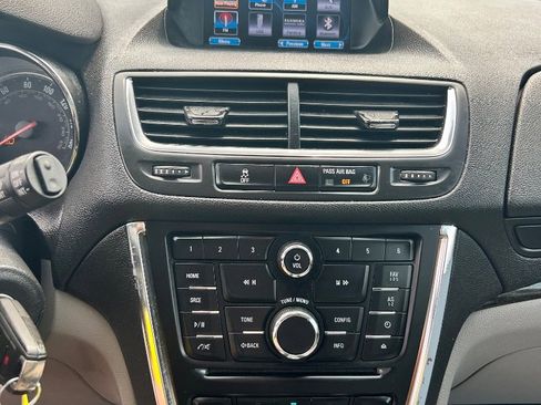 Used 2016 Buick Encore AWD image 10