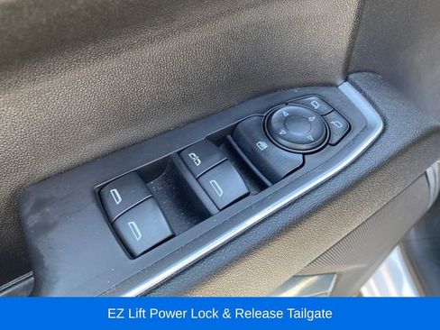 Used 2023 Chevrolet Silverado 1500 LT AWD/4WD image 18