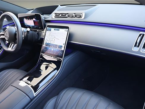 Used 2025 Mercedes-Benz S 63 AMG S image 22