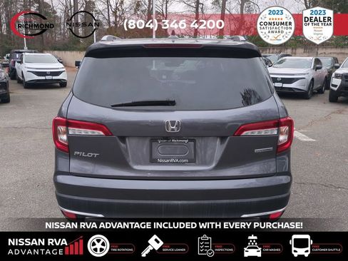 Used 2022 Honda Pilot Touring image 6