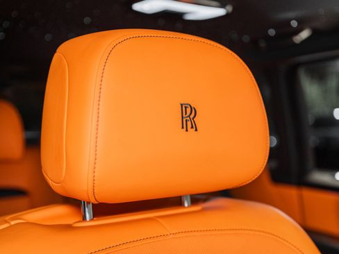 Used 2022 Rolls-Royce Cullinan w/ Dark Exterior Package image 58